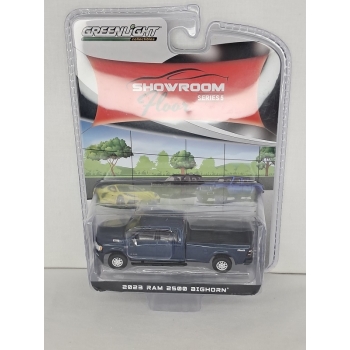 Greenlight 1:64 Ram 2500 Bighorn 2023 patriot blue